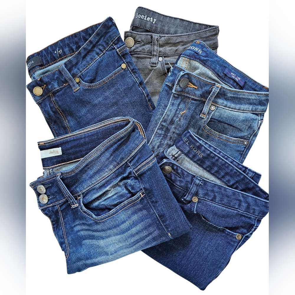 Women's Jeans 5 Piece Bundle Set, Sizes 26 and 27. Retails Over $475 - Picture 2 of 7